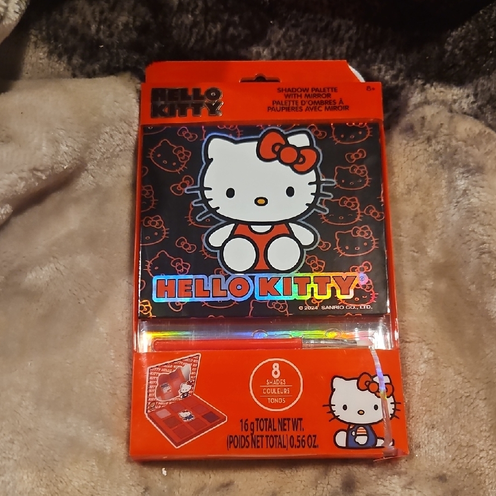 Hello Kitty Eyeshadow Palette